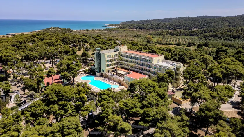 Paglianza Hotel - Image 1