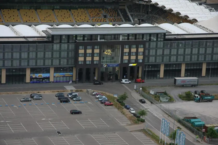 Fletcher Hotel-Restaurant Parkstad- Zuid Limburg - Image 1