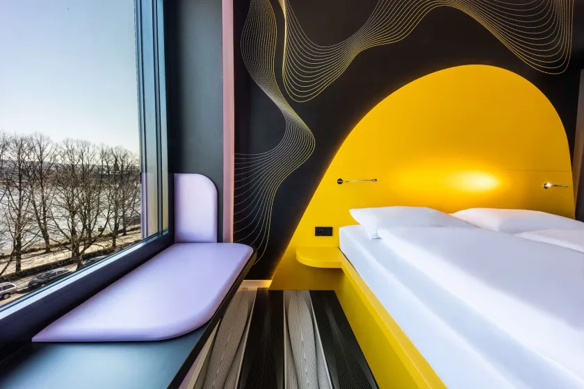 Prize by Radisson, Bonn City - Image 1