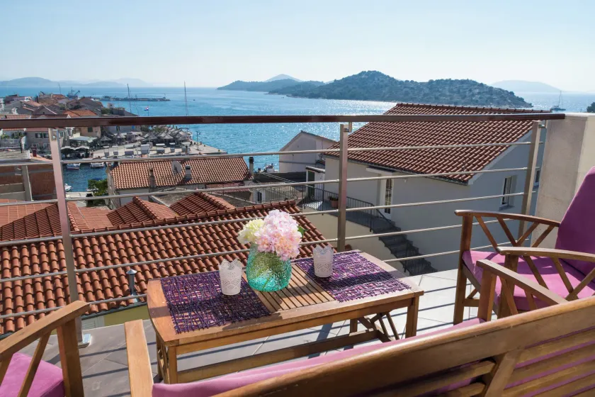 Amaizing sea View in Center and Near the Beach - Image 1