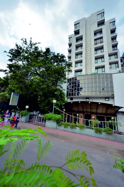 Budget Inn Bellevue - Image 1