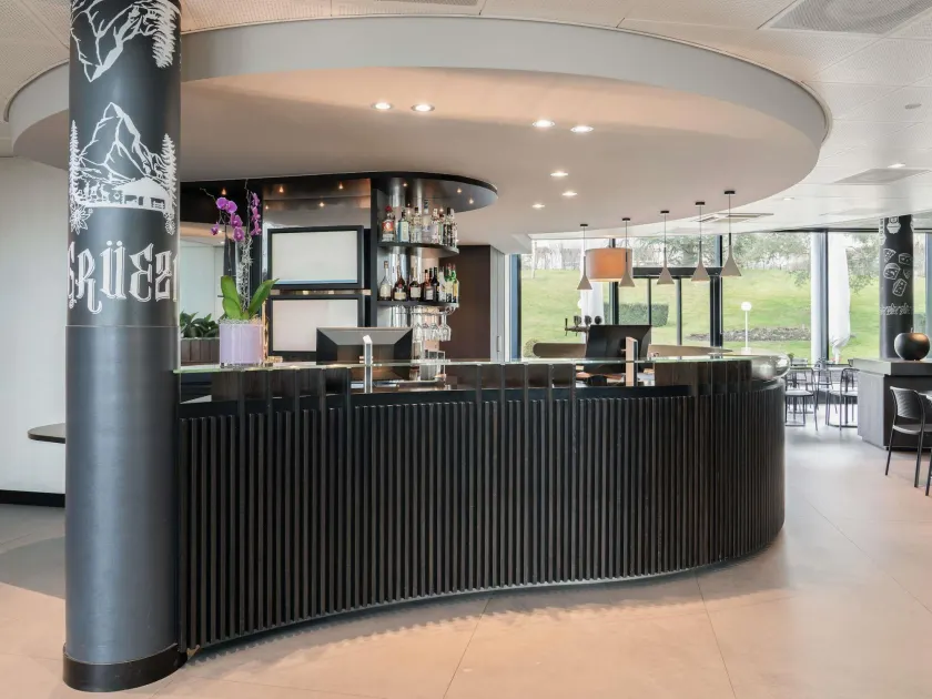 Novotel Suites Genève Aéroport - Image 1