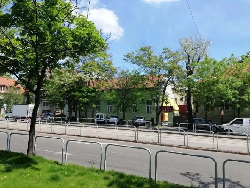 Guest House Orczy Park - Image 1