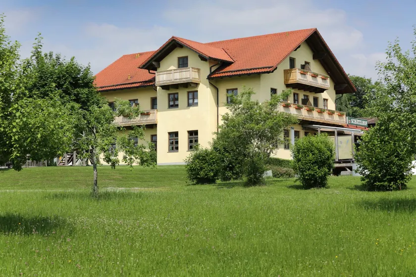 Schätzlhof OHG - Image 1
