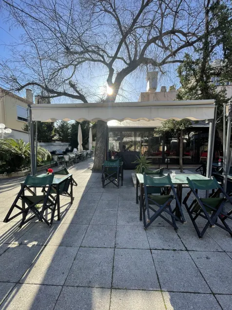 Hôtel Les Cigalons - Image 1
