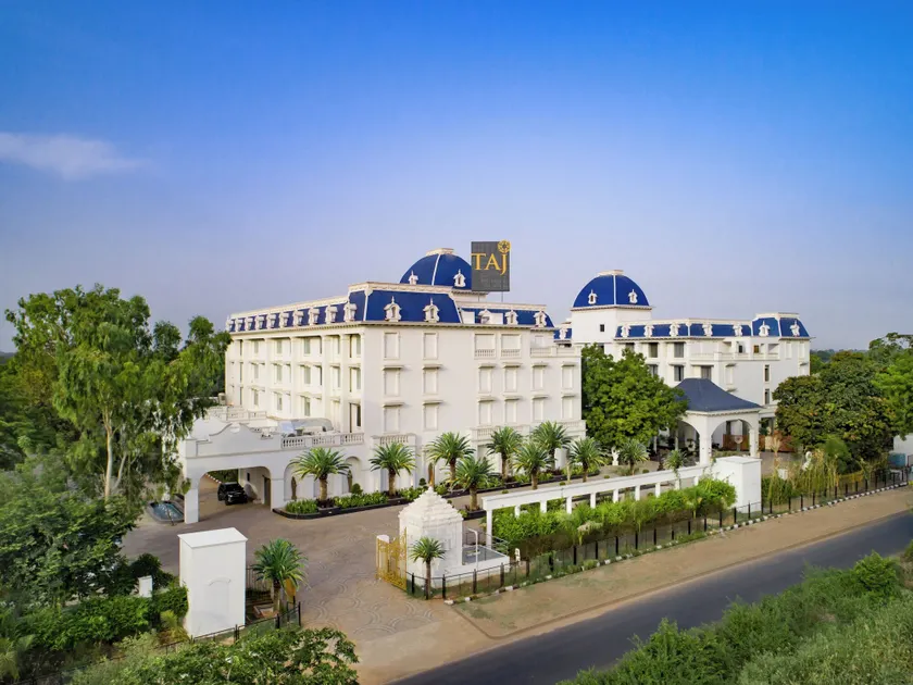 Taj Gandhinagar Resort and Spa - Image 1