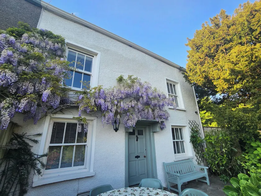Bridge End Cottage - Image 1