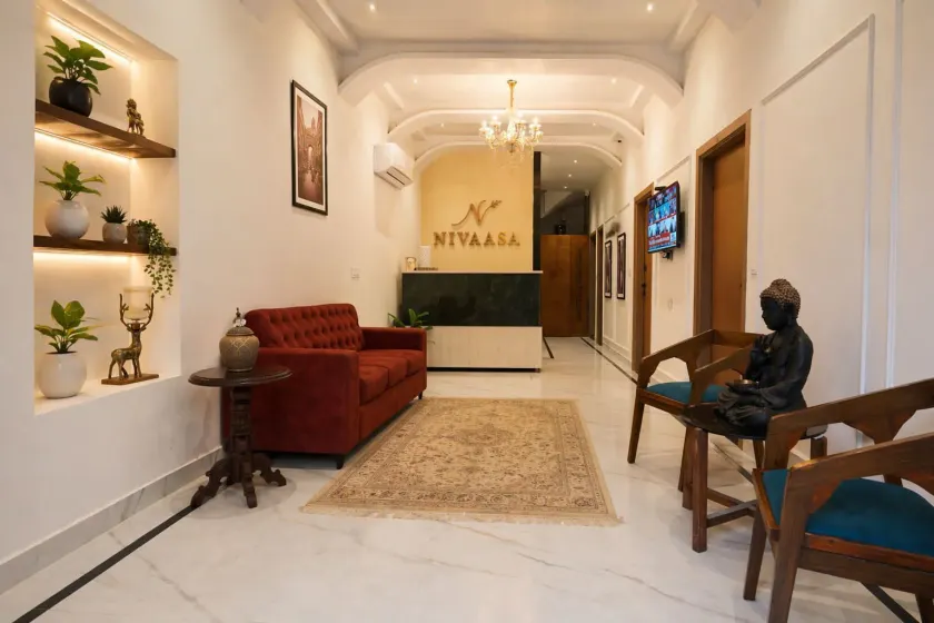 Nivaasa Hotel - Hall