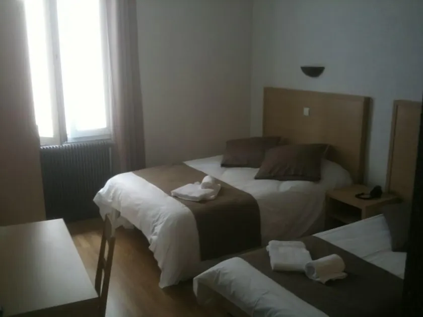Hotel Raphael Prado - Image 1