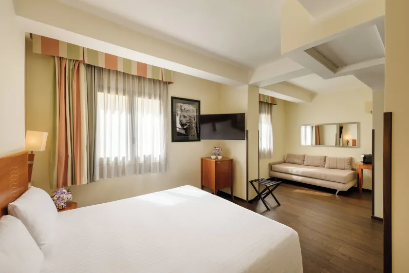 Hotel dei Cavalieri Caserta - La Reggia - Image 1