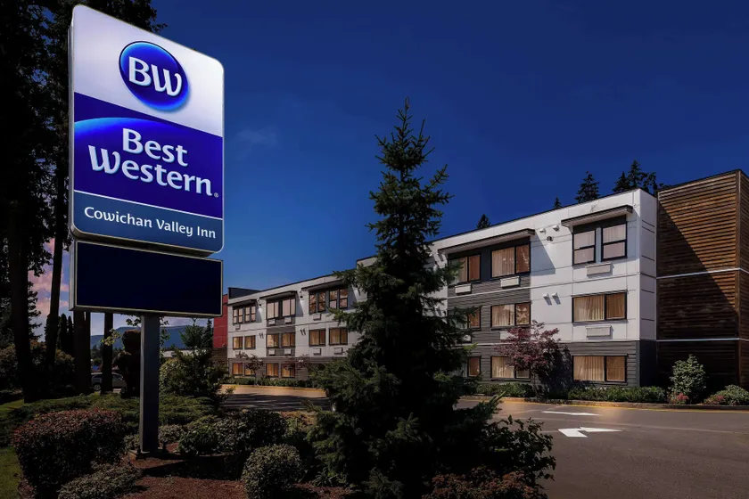 Best Western Cowichan Valley Inn - Image 1