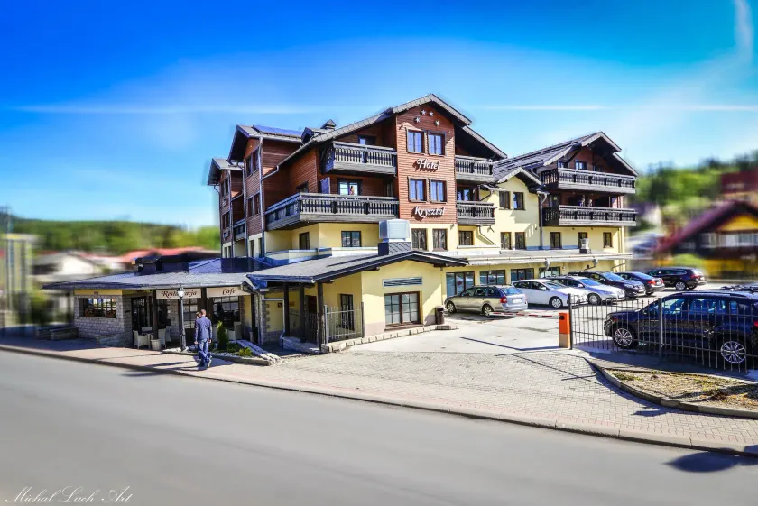 Hotel Kryształ Conference & Spa - Image 1