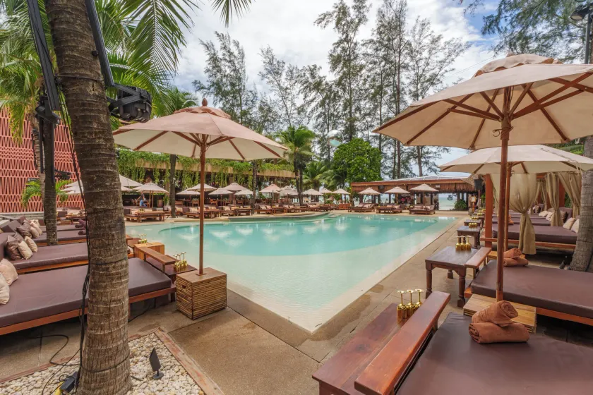 Café del Mar Phuket - Suite & Penthouse - Image 1