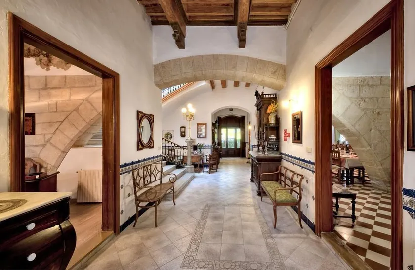 Hotel Casa Ceremines - Image 1