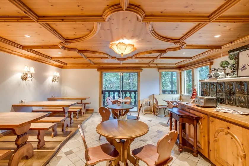 Alpine Rivers Inn - Image 1