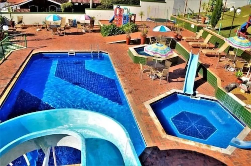 Summit Lago Hotel - Image 1