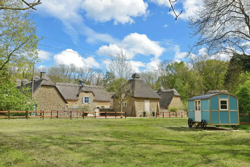 The Lady Rothschild Dairy - Image 1