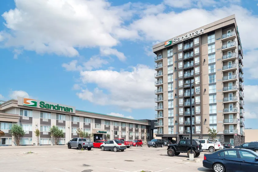 Sandman Hotel Edmonton West - Image 1