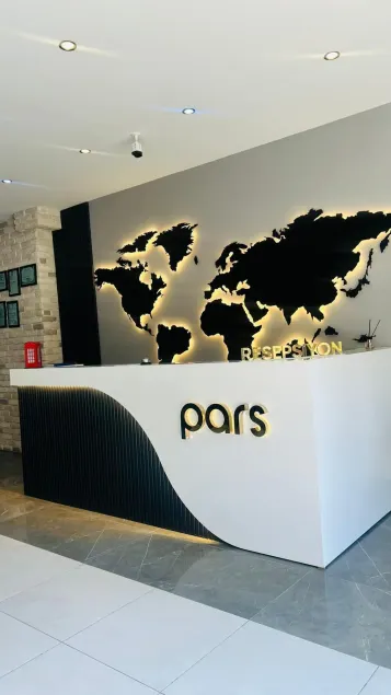 Pars Apart Hotel - Image 1