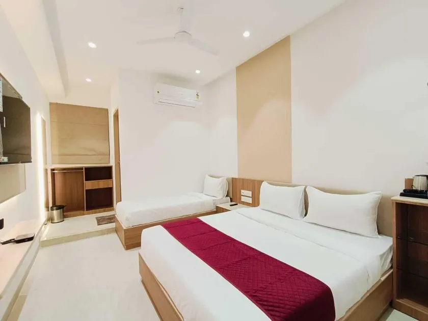Murli hotel - Image 1