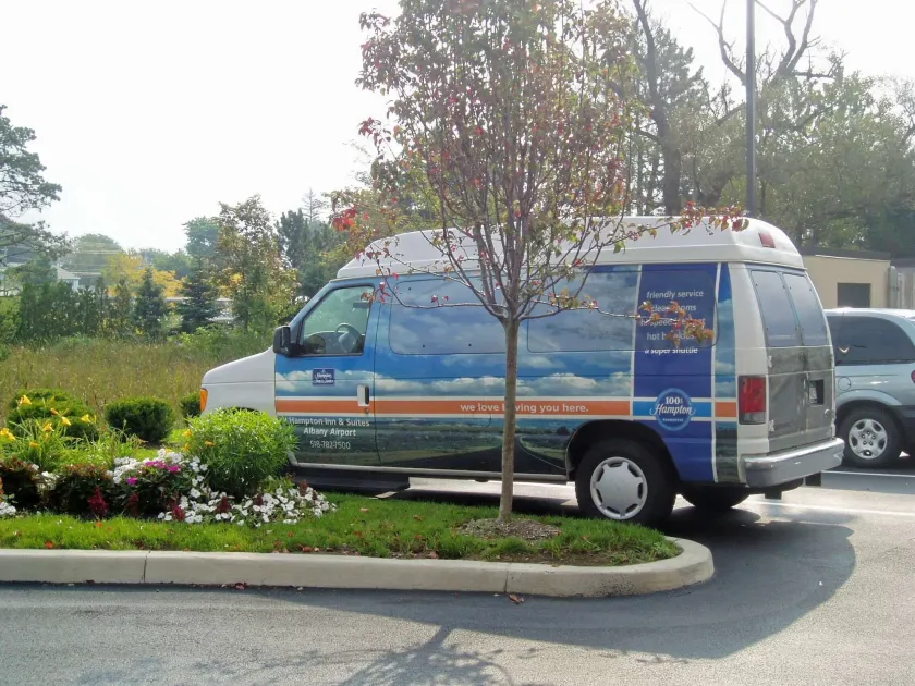 Hampton Inn & Suites Albany Airport - Image 1