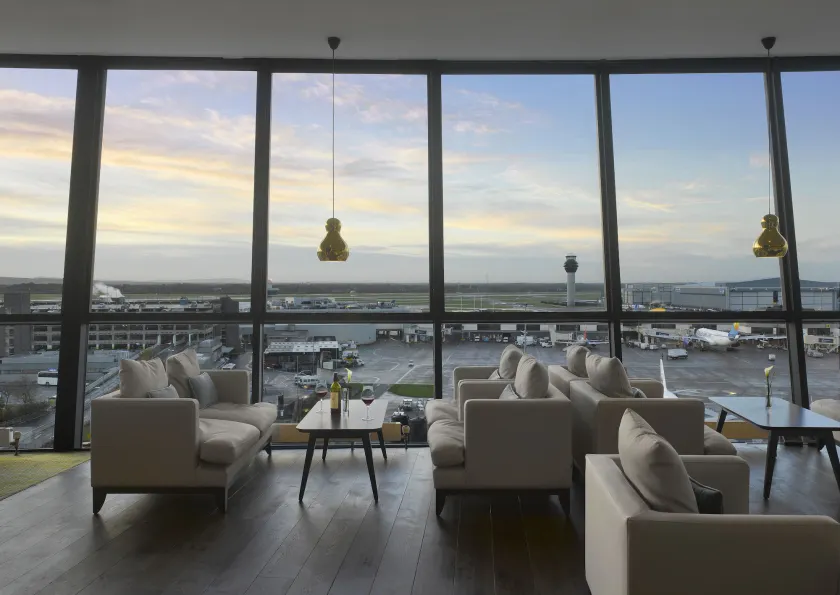 Hotel Radisson Blu Manchester Airport - Image 1