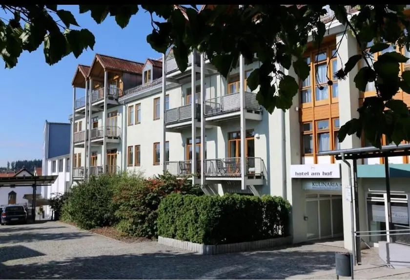 Hotel am Hof - Image 1