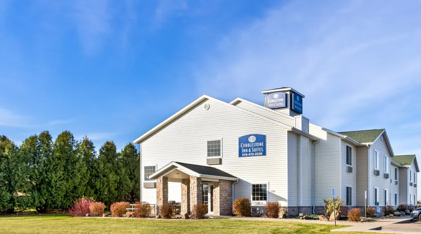 Cobblestone Inn & Suites - Vinton, IA - Image 1