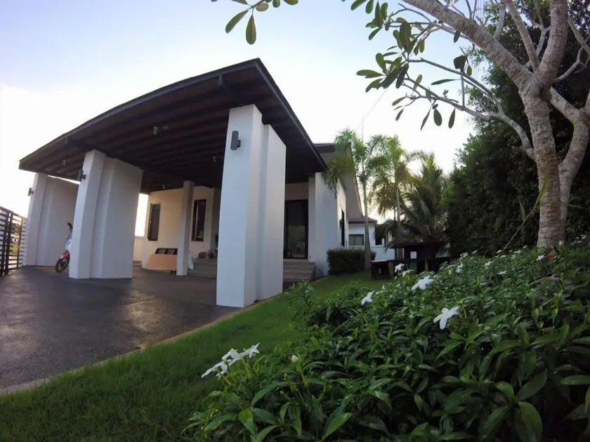 Buabaan Villa - Image 1