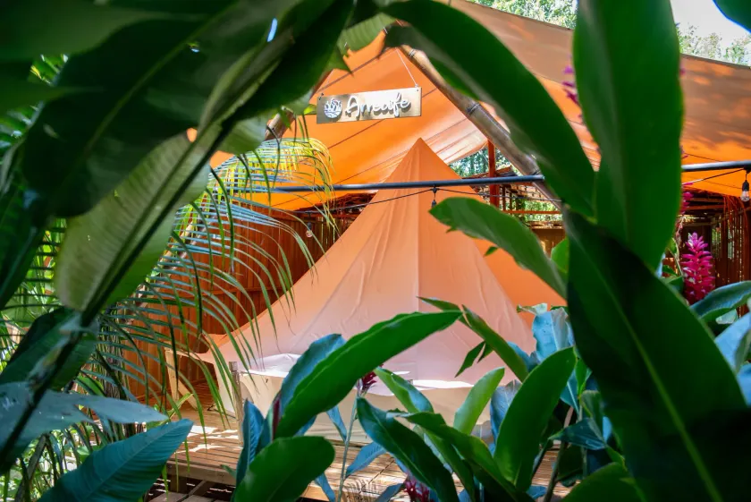 Seren Glamping - Image 1