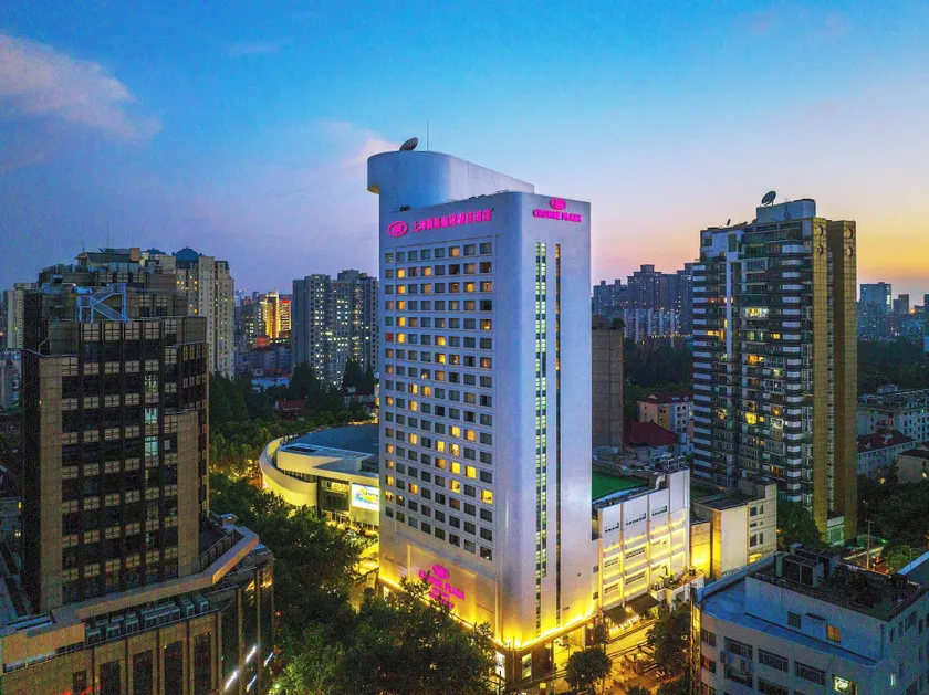Crowne Plaza Shanghai by IHG - Image 1