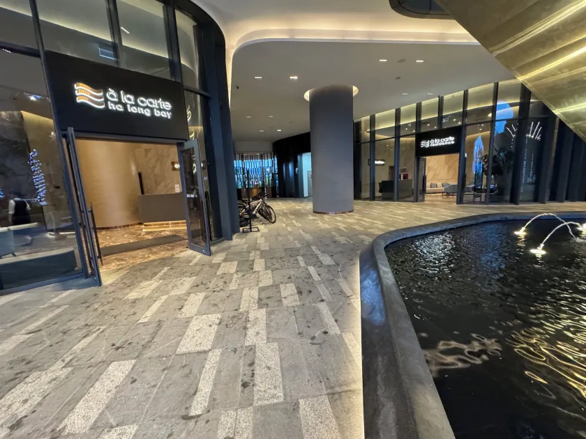 A La Carte Ha Long Bay Residence - Lobby