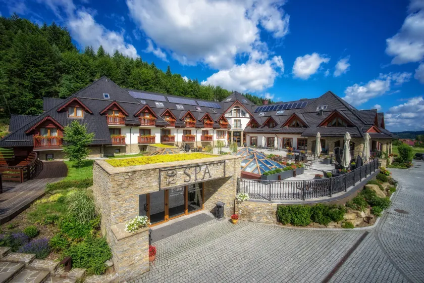 Hotel & SPA Czarny Groń - Image 1
