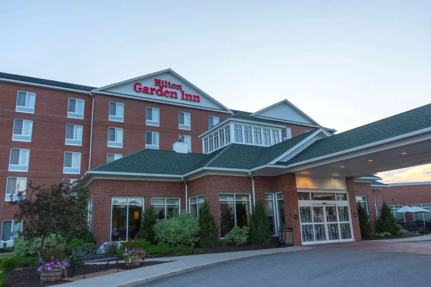 Hilton Garden Inn Bangor - Image 1