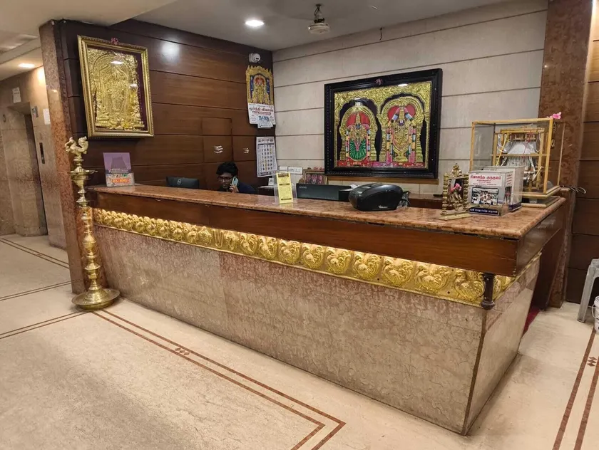 Hotel Raya's Annexe 1 - Lobby