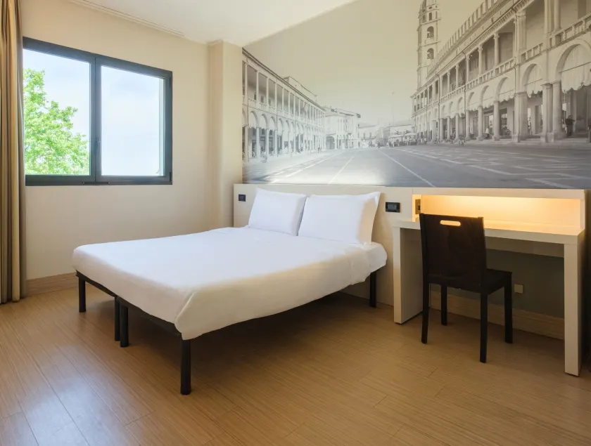 B&B Hotel Faenza - Image 1