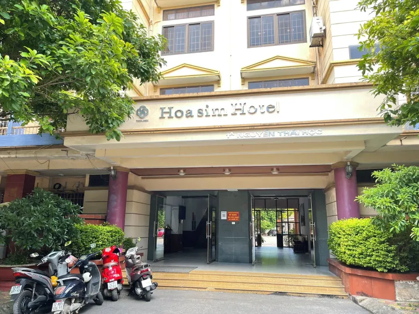 Hoa Sim Hotel LS - by BAY LUXURY - Image 1
