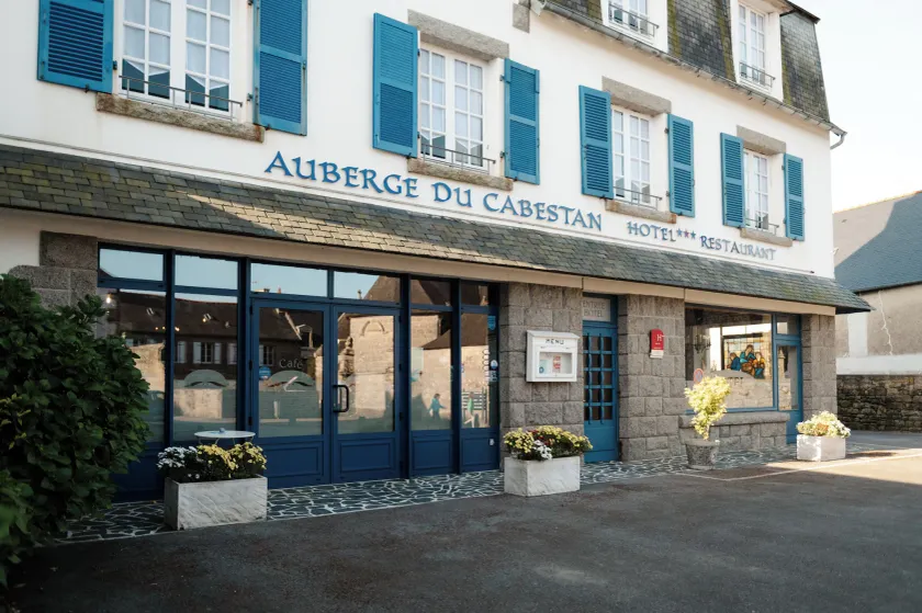 Auberge du Cabestan Hotel Audierne - Image 1