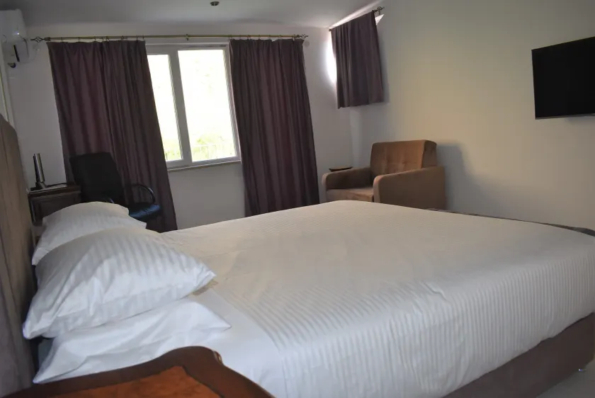 Areni Lodge - Room