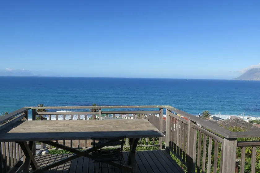 Pentrich Retreat in St James, Cape Town - Image 1