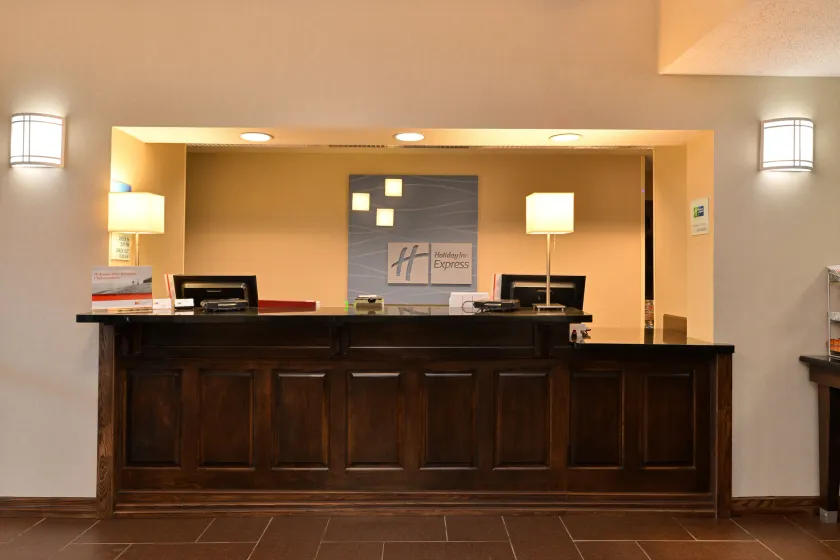 Holiday Inn Express & Suites St Marys by IHG - Resepsjon