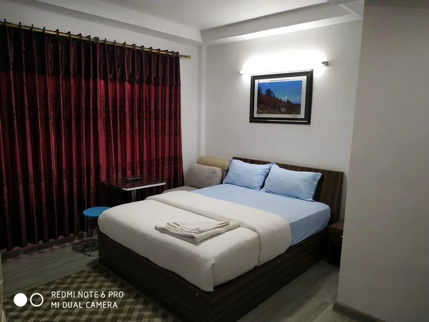 Three Boys Apartment and Guest House - Image 1