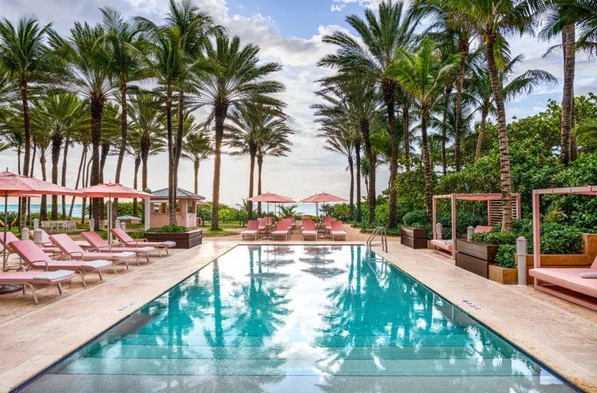 Grand Beach Hotel Surfside - Image 1
