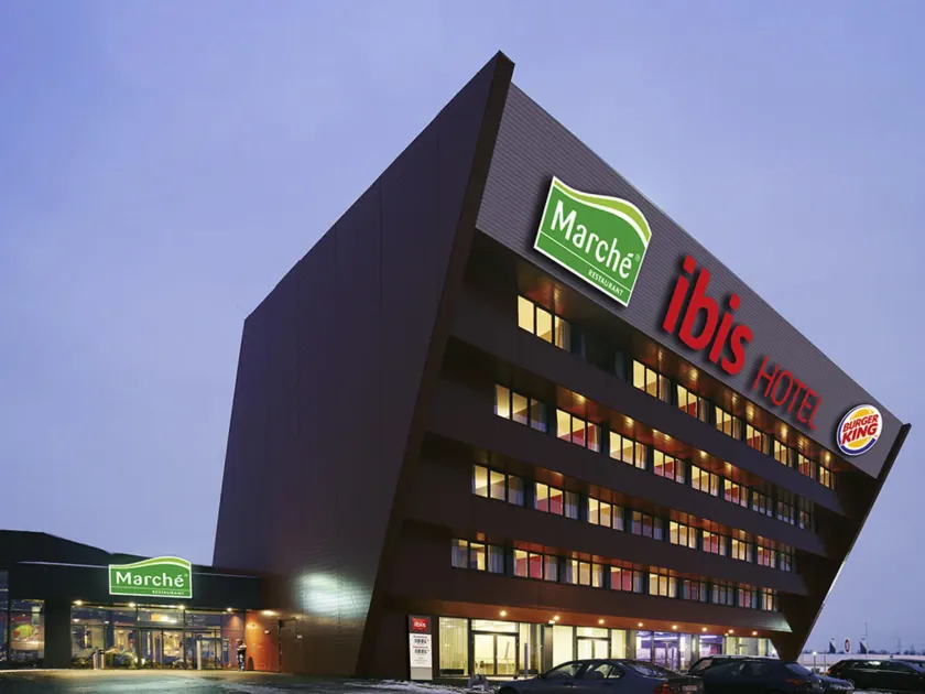Ibis Vienna Airport - Image 1