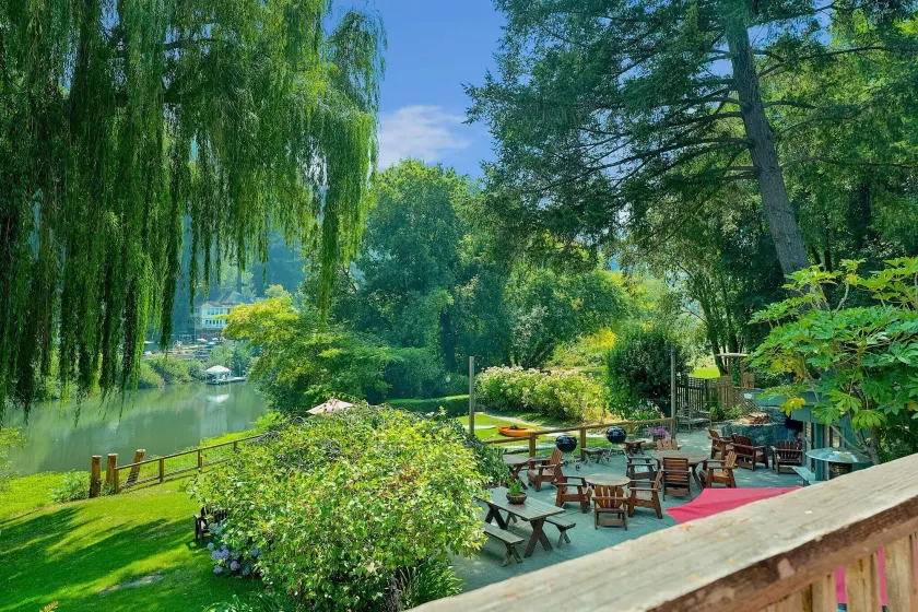Inn on the Russian River - Image 1