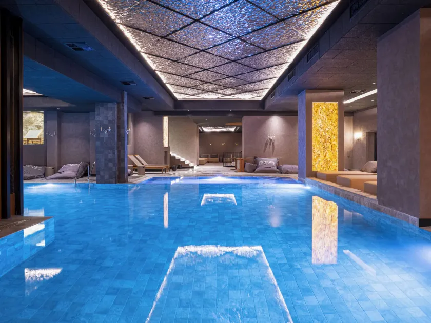 Premier Luxury Mountain Resort - Image 1