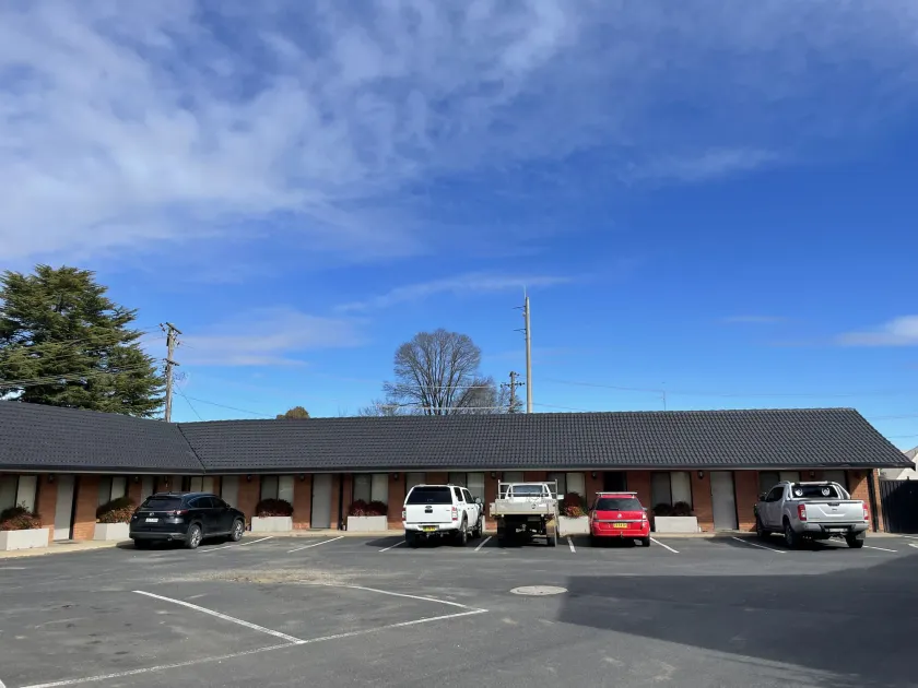 Kelso Hotel - Image 1