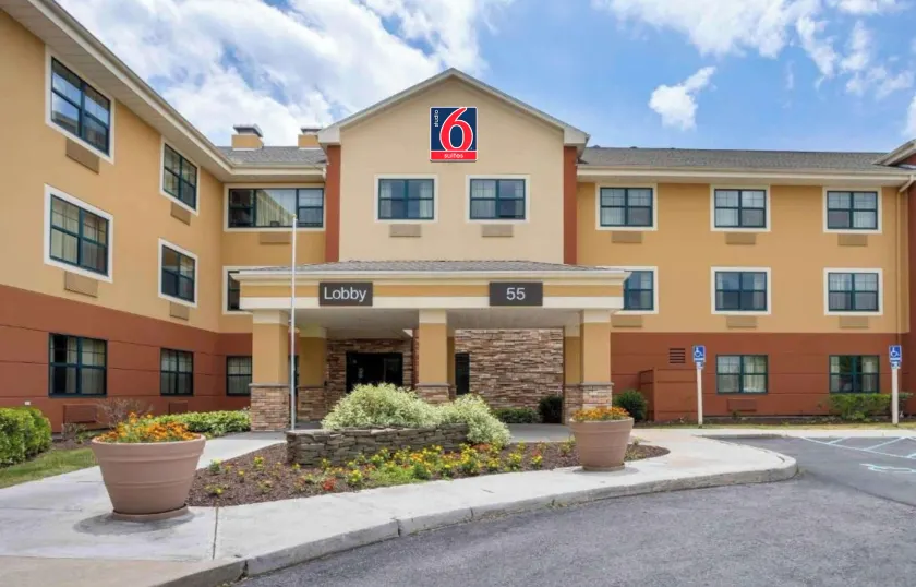 Studio 6 Extended Stay Fishkill Westage Center NY - Image 1