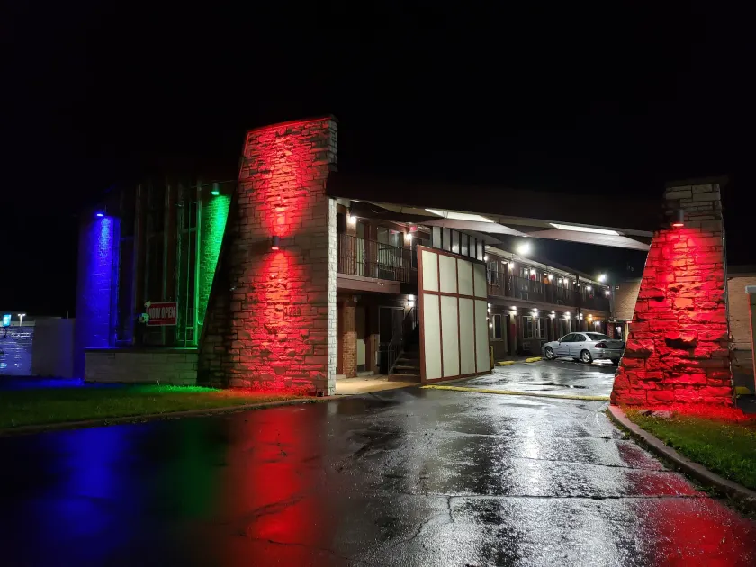 Welcome Inn & Suites - Lyons - Image 1