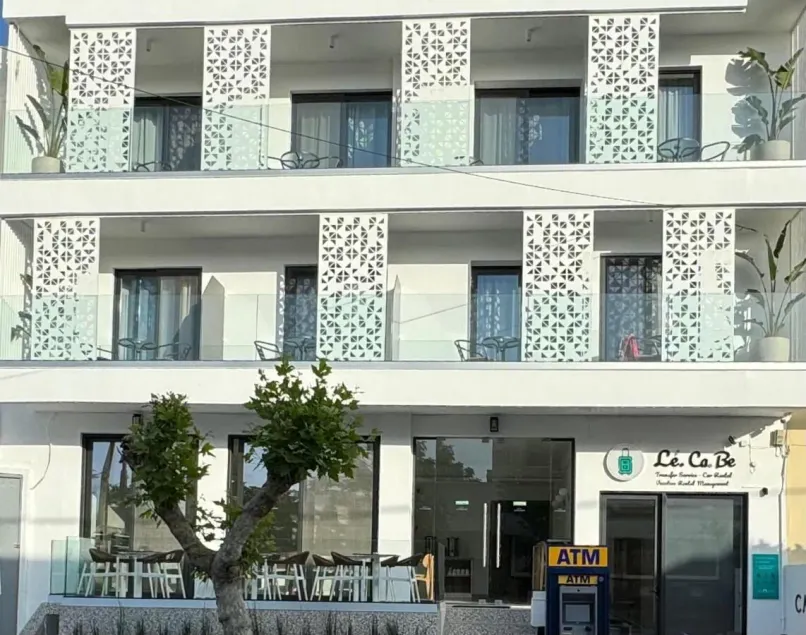 Catherine Hotel - Image 1